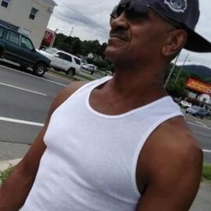 Meet your Posher, Eddie